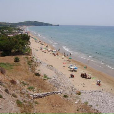 S. Agostino: spiagge libere sicure, firmata con i balneari la convenzione per servizio di salvataggio