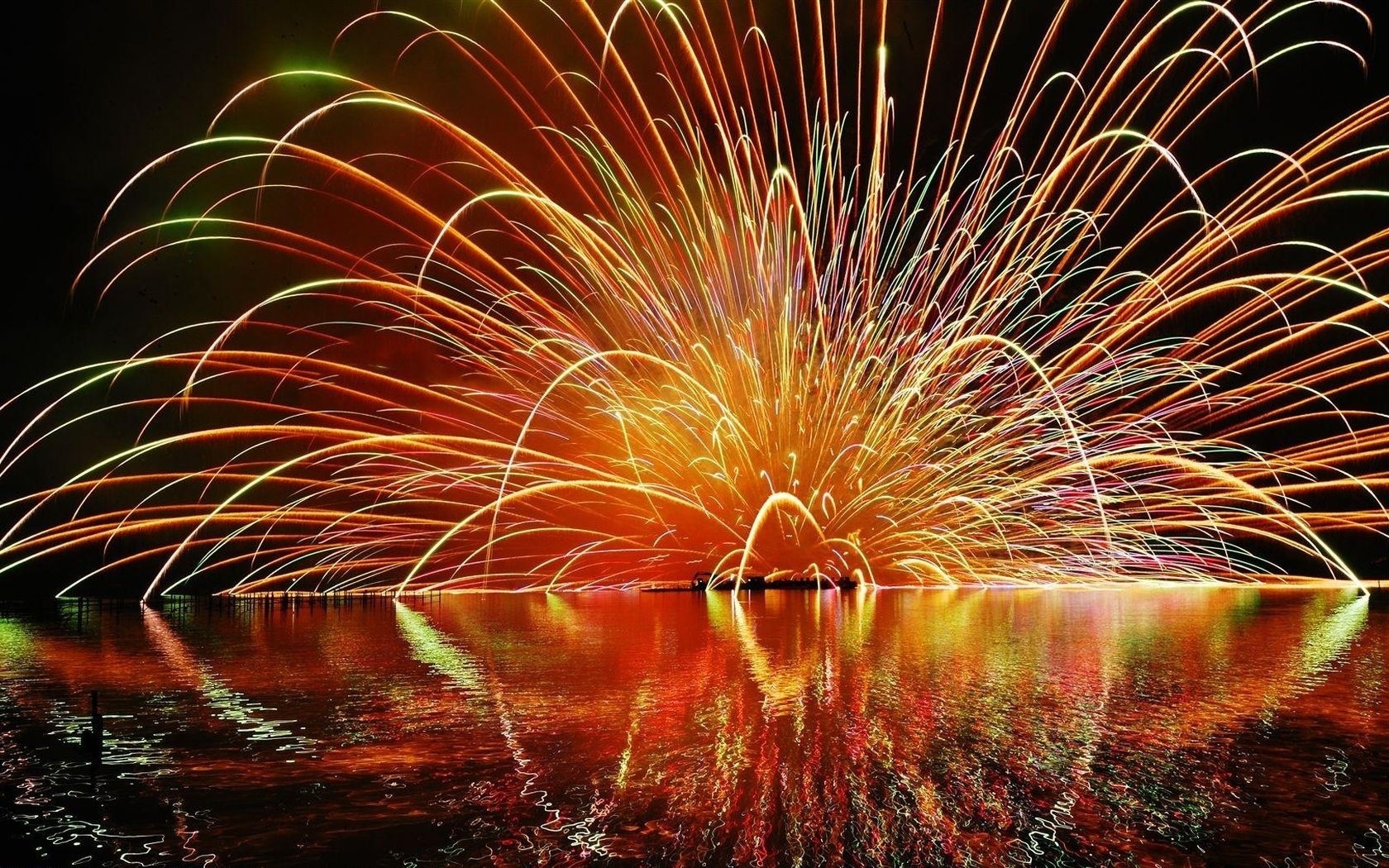 Fuochi pirotecnici Archives - Fuochi d'artificio Spettacoli