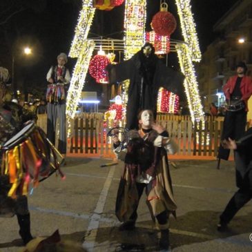 Gaeta: Spettacolo di Strada in Piazza Buonomo / 8 dicembre 2016