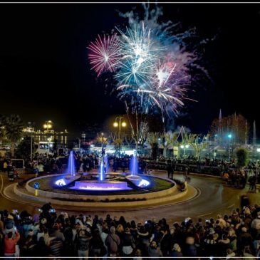 Natale oggi a Gaeta: luminarie, nevicata, mercatini e spettacolo pirotecnico. Ecco tutte le info