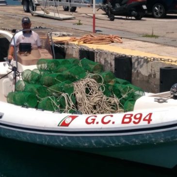 Un sub disperso e 500m di trappole in mare: intensa attività della Guardia Costiera